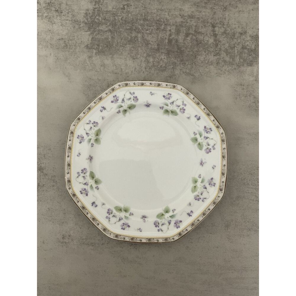 Christopher Stuart Gracious Floral 8" Salad Dessert Plate